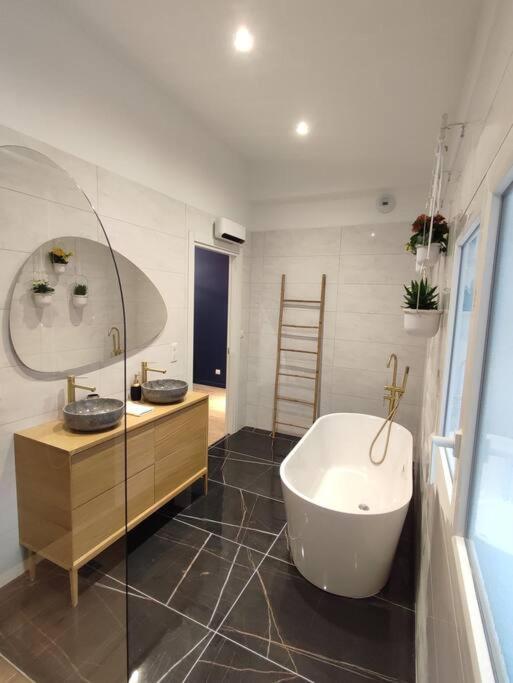 Appartement Le Secret 140M2, Proche Sanctuaires, Climatise Lourdes Zewnętrze zdjęcie